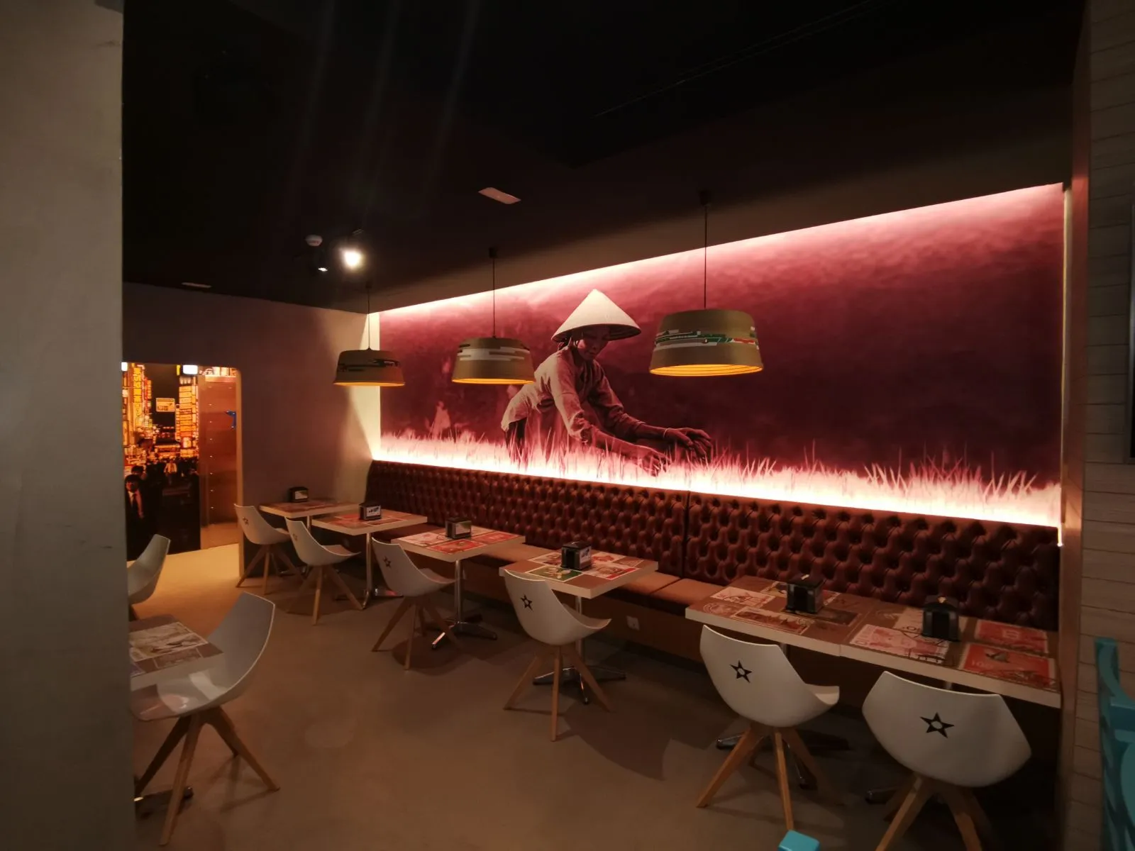 Barra de restaurante reformado en Madrid