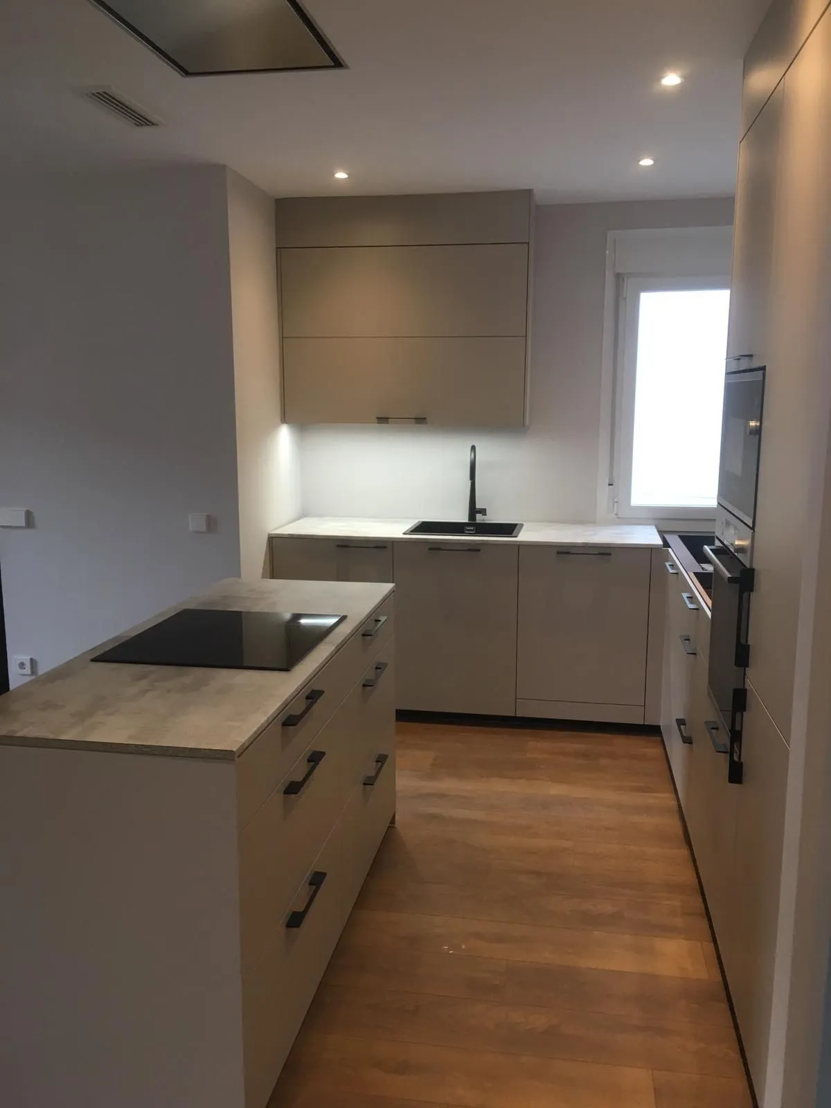 Baño reformado en vivienda de Pozuelo de Alarcón